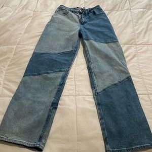Hollister ultra high rise dad jeans.